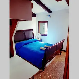 Large 3 Flat Rialto Venecia
